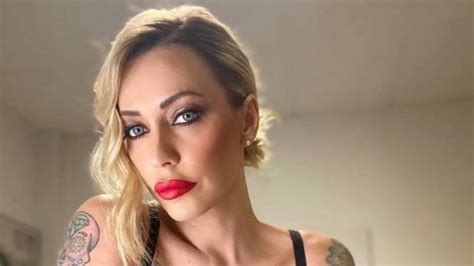 karina cascella nuda|Karina Cascella Biography, Age, Height, Net Worth, Family